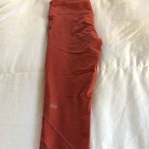 ALO yoga leggings